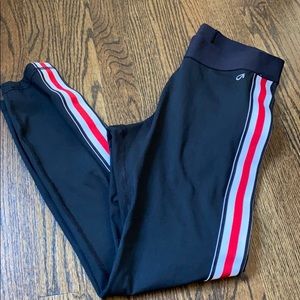 GapFit blackout technology leggings